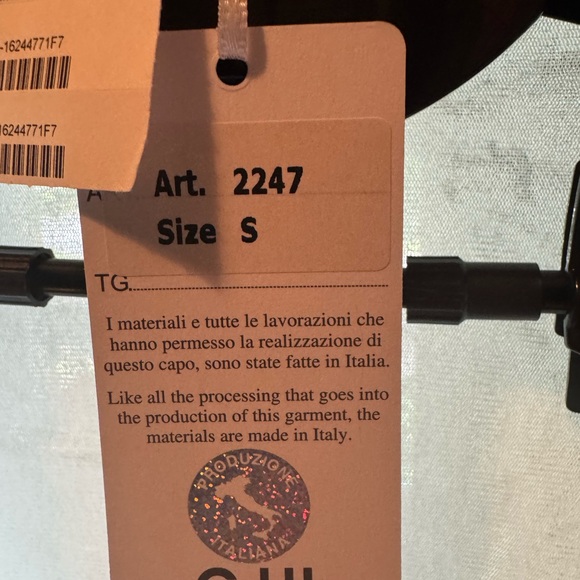 Chic White Floral Women's Blouse - Picture 6 of 8